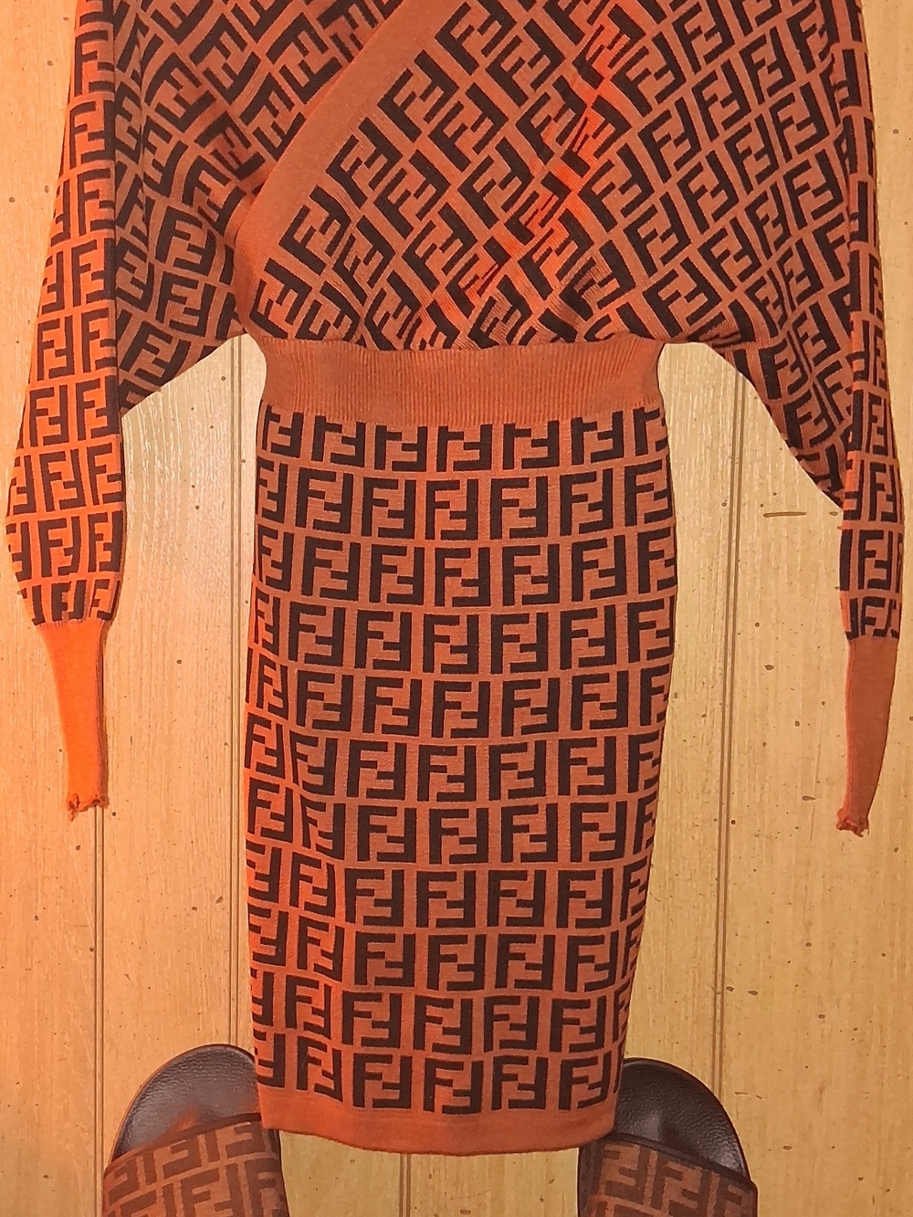 Fendi Brown And BlackFF Monogram Sweater Dress Size Large..Dress And Slides..Set